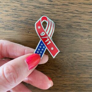 9/11 American Flag Lapel Jacket Pin